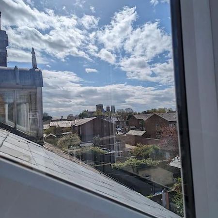 Entire Home In York City Экстерьер фото