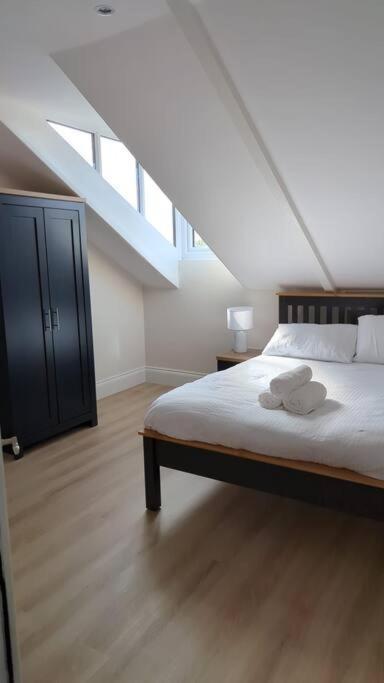 Entire Home In York City Экстерьер фото